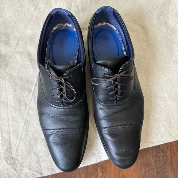 TED BAKER LONDON Fhares Cap Toe Oxford Black Leather - Picture 4 of 11